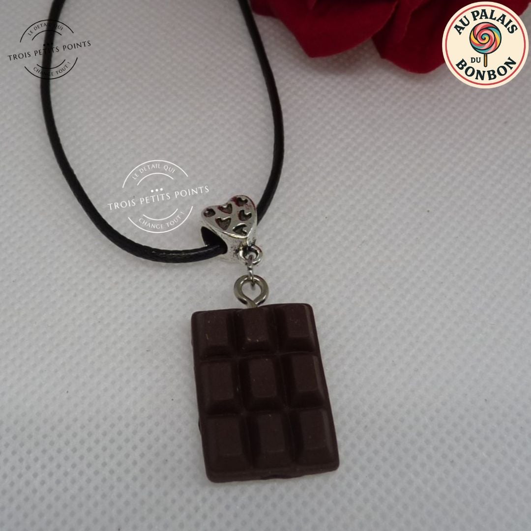 Collier tablette de chocolat