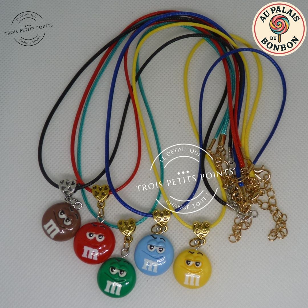 Collier m&ms