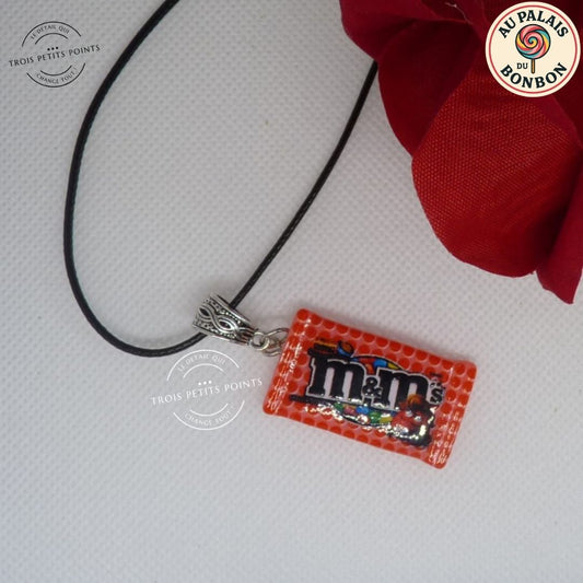 Collier m&m's