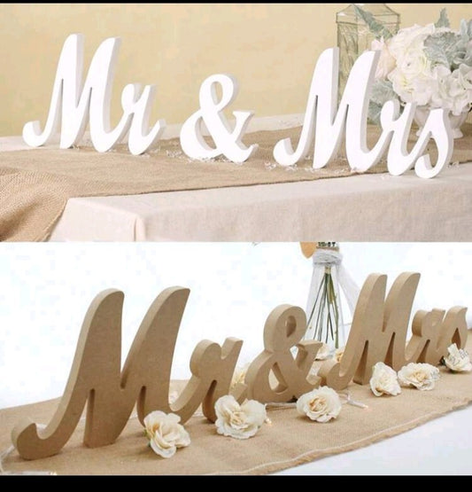 Décoration Mr et Mme 20,8cm de long 10 cm de largeur