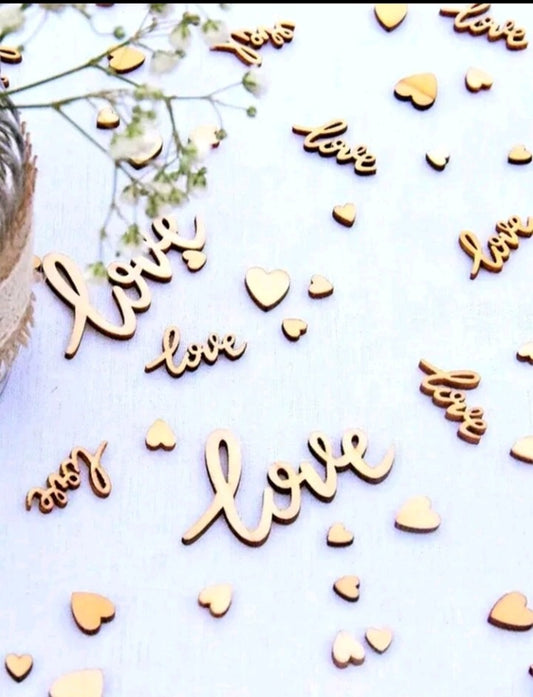 Lot confettis en bois Love