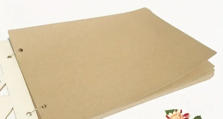 Livre d'or 10 pages couverture bois Dim 26,5 * 20 cm